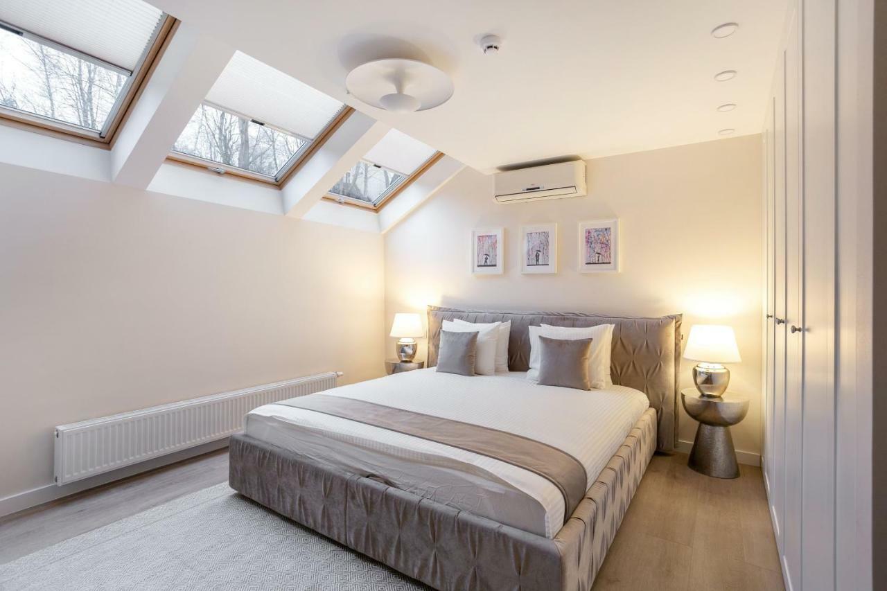 Luxury For Everyone - Hills Park Lux Apartments 1 VNO Dış mekan fotoğraf